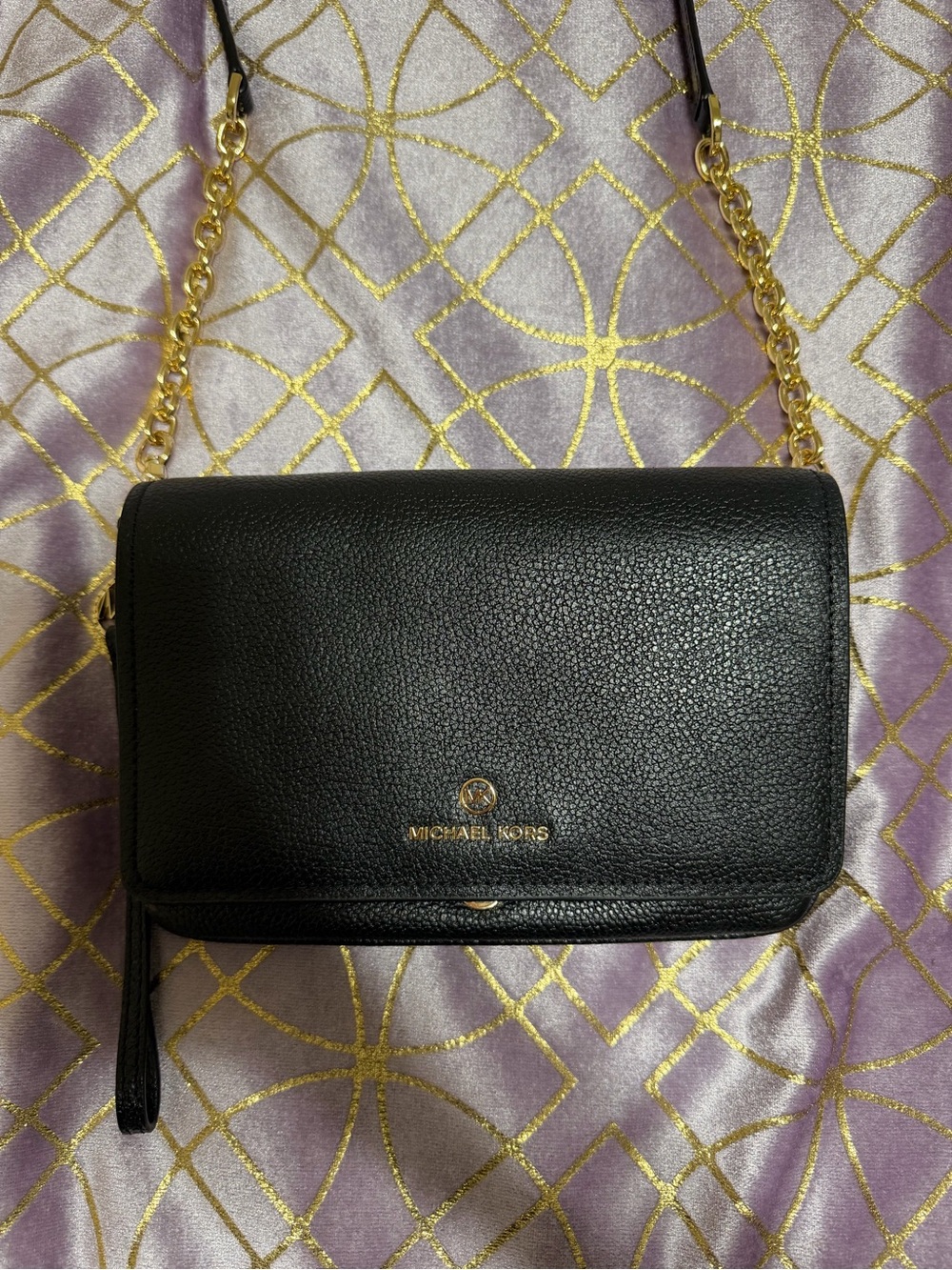 💥 Michael Kors Black Leather Crossbody with Gold Chain